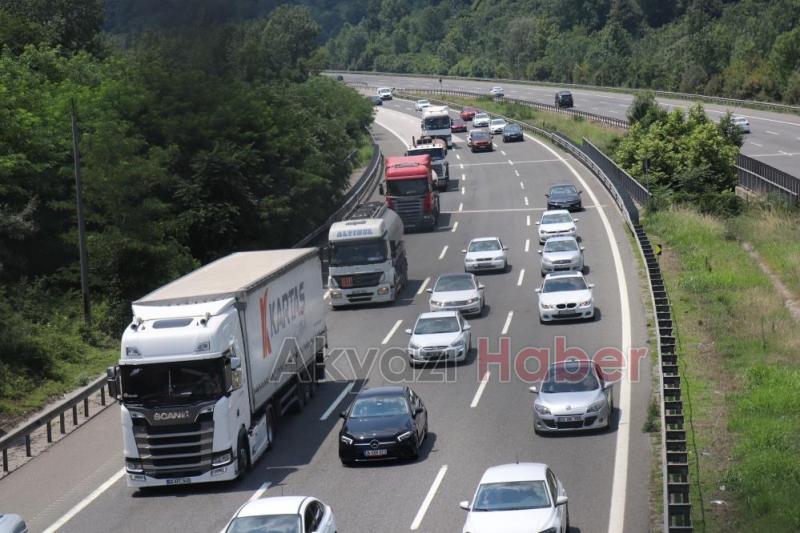 Bayram trafiği havadan görüntülendi