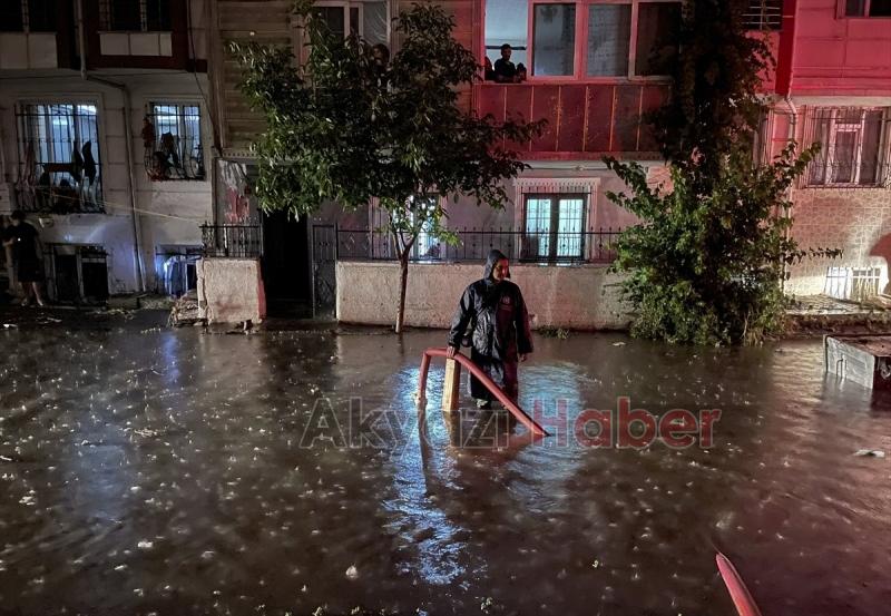 Sakarya AFAD'dan İstanbul'a ekip gönderildi