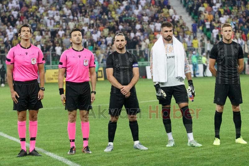 Sakarya'daki maçın kazananı Fenerbahçe