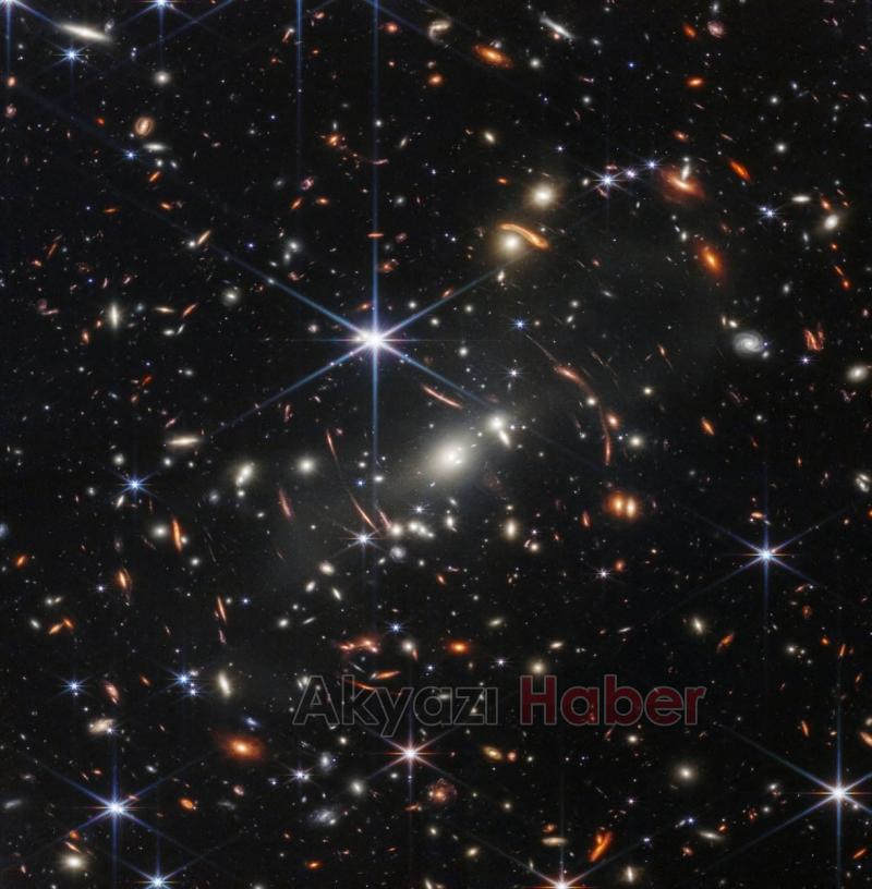 James Webb Teleskobu'nun çektiği ilk renkli fotoğraf