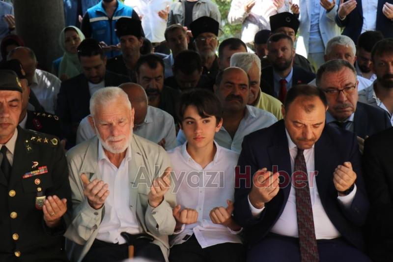 15 Temmuz şehidi Gökbayrak, mezarı başında anıldı