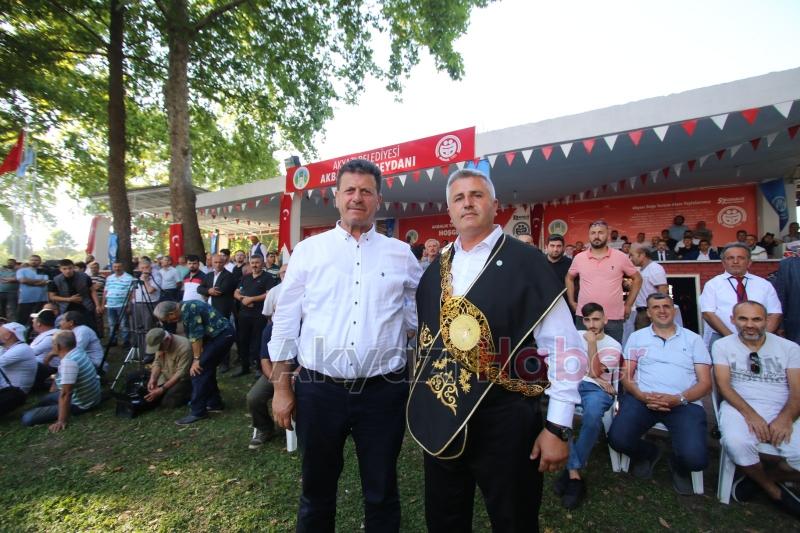 57. Akbalık Yağlı Güreşleri'ne ilgi büyüktü