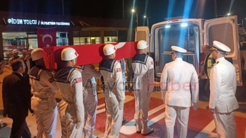 Şehit Ömer Faruk Civelek'in cenazesi Karasu'ya geldi