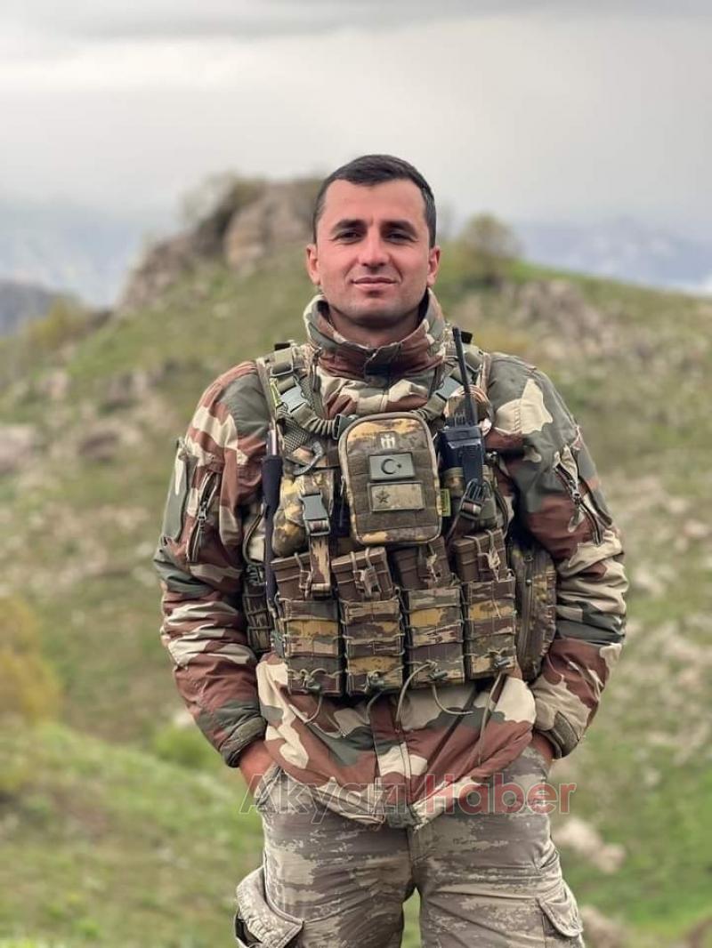 Şehit Teğmen Ömer Faruk Civelek son yolculuğuna uğurlanıyor