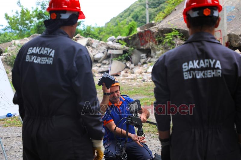 Büyükşehir’in timi afet ve acil durumlarda hayat kurtaracak