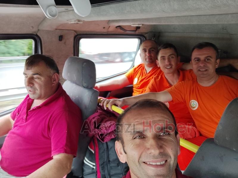 Akyazı'dan İzmir'e takviye ekip