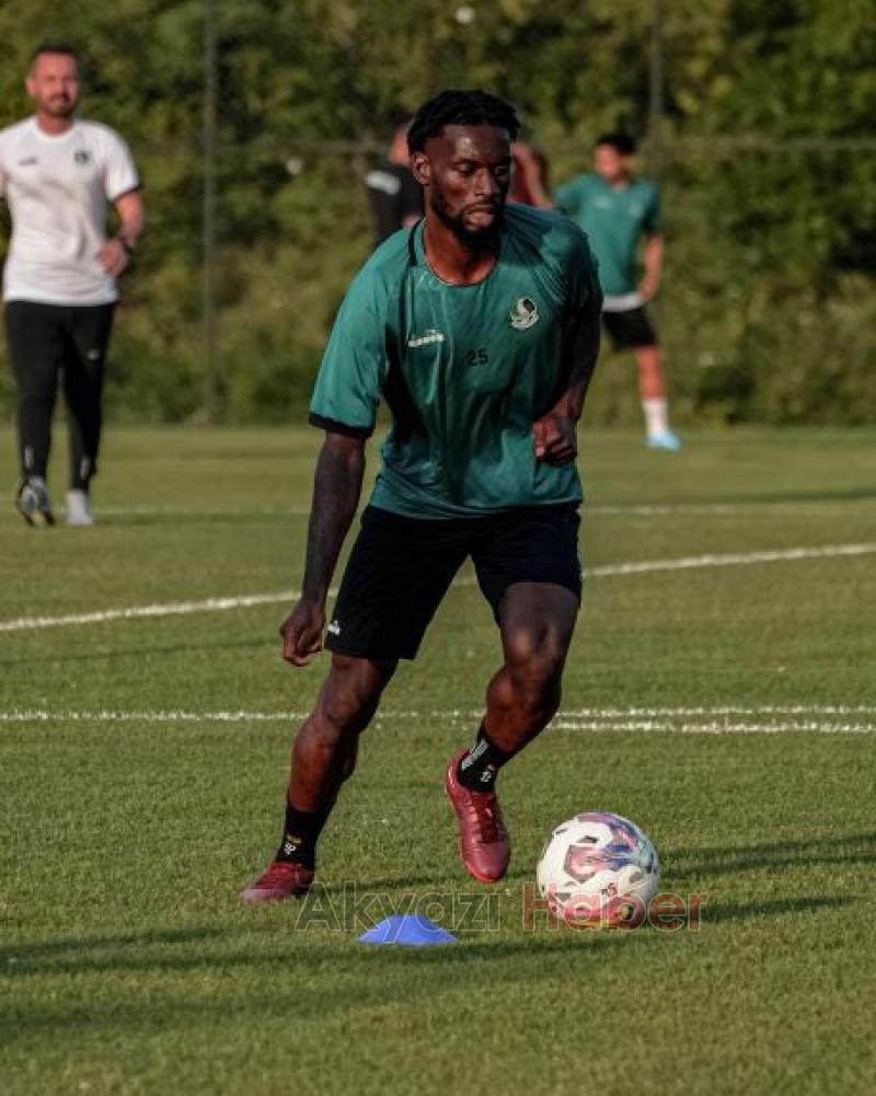 Sakaryaspor'da dördüncü etap çalışmaları başladı