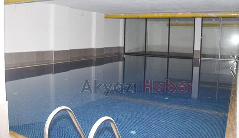 Akyazı'nın İlk ve Tek Yüzme -Spor Kompleksi Kiraya Verilecek