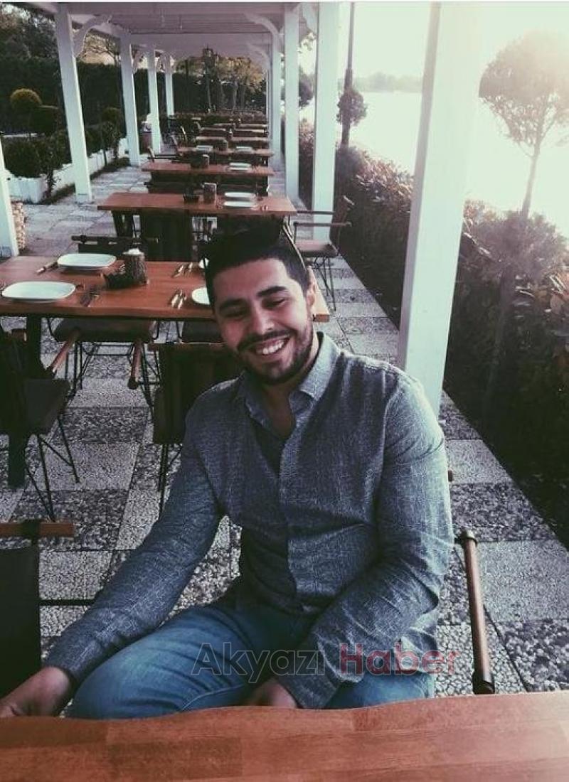 Sakaryalı genç yüzünü yıkarken aracın altında kalıp öldü