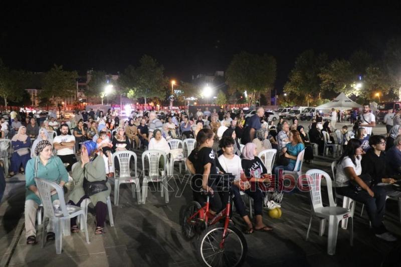 Acının 23’üncü yıl dönümü Demokrasi Meydanı’nda anıldı