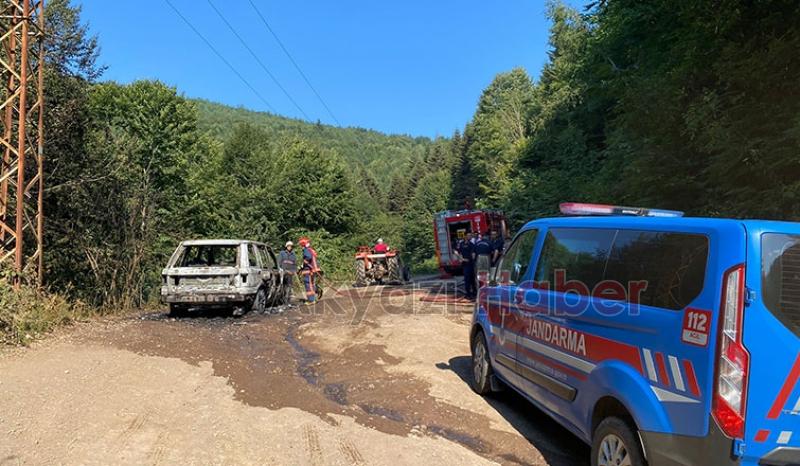 Lüks cip yayla yolunda yandı