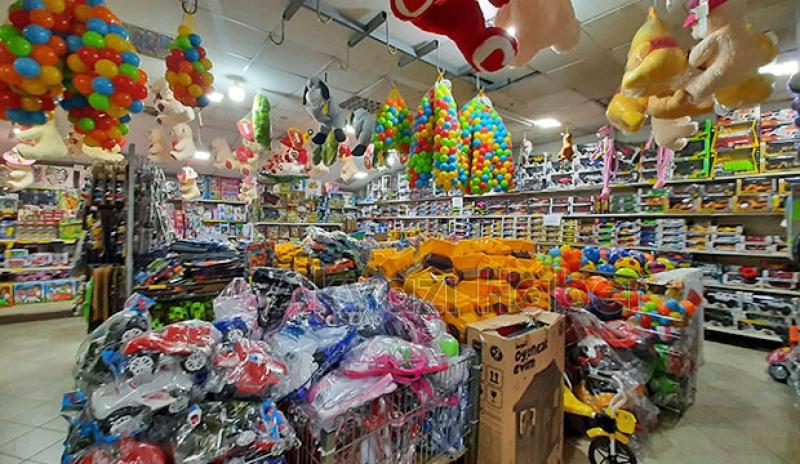 Aradığnız Her Şey Çarşı Pazar'da !