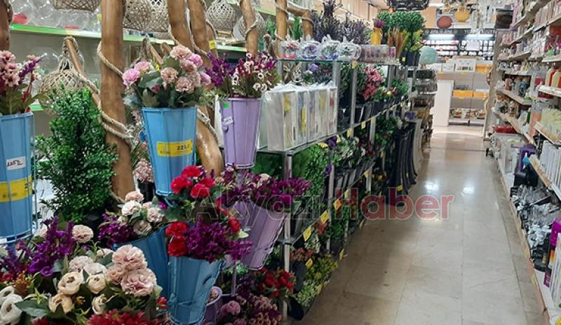 Aradığnız Her Şey Çarşı Pazar'da !