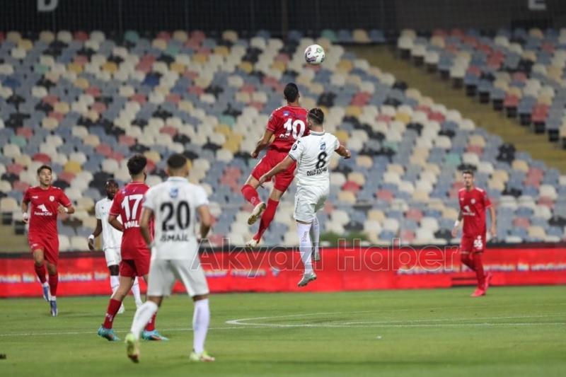 Altınordu: 0 Sakaryaspor: 2