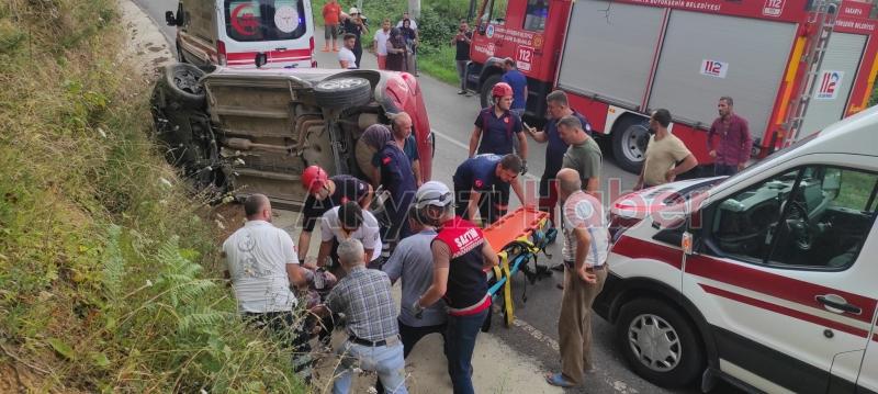 Kontrolden çıkan otomobil yan yattı: 3 yaralı