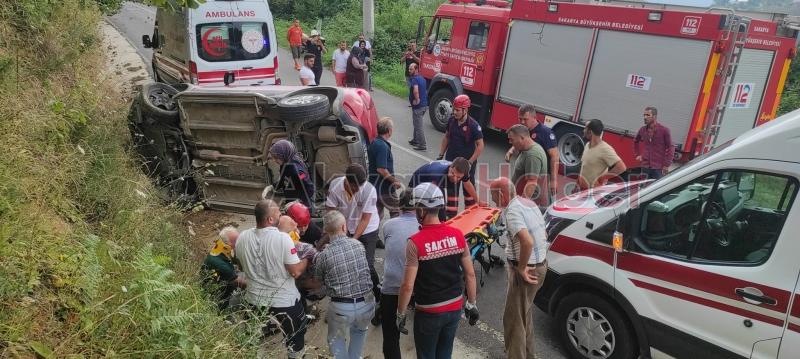Kontrolden çıkan otomobil yan yattı: 3 yaralı