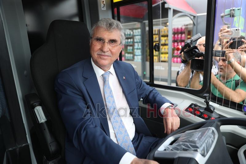 Büyükşehirin yeni 18 otobüsü sefere çıktı