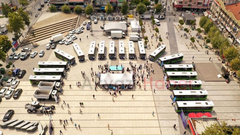 Büyükşehirin yeni 18 otobüsü sefere çıktı