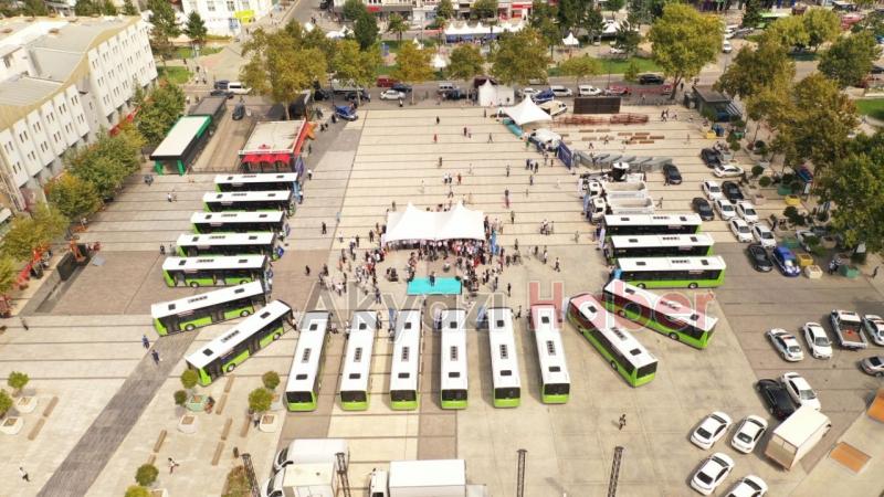 Büyükşehirin yeni 18 otobüsü sefere çıktı