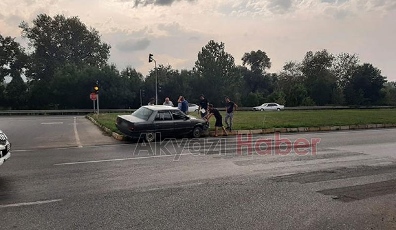 Hastane kavşağında korkutan kaza