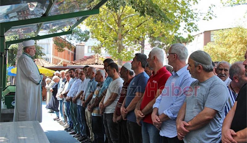 Hatice İleli Defnedildi