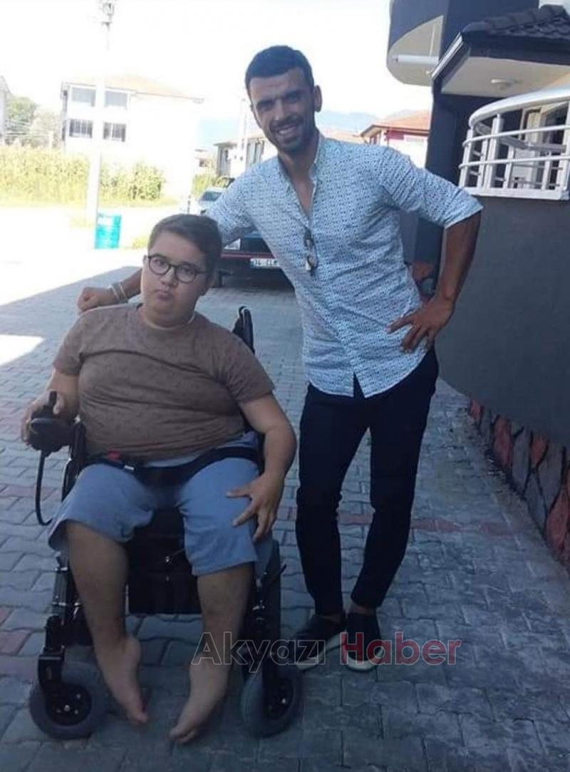 Polislerden engelli gence sürpriz