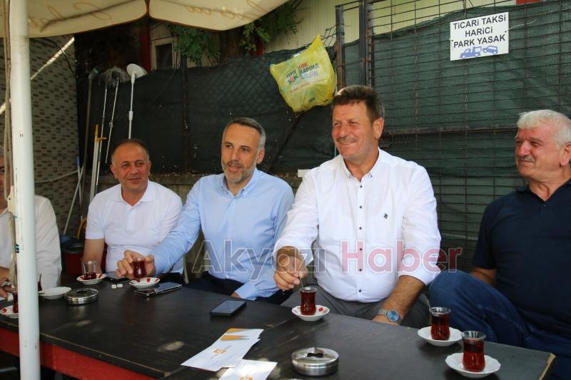 AK Parti'den Akyazı'da esnaf ve vatandaş ziyareti