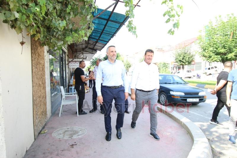 AK Parti'den Akyazı'da esnaf ve vatandaş ziyareti