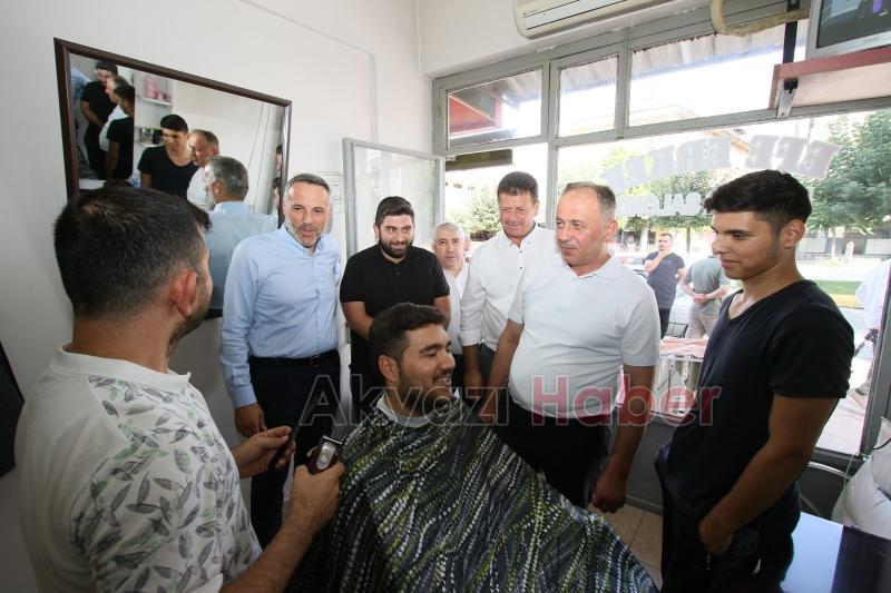 AK Parti'den Akyazı'da esnaf ve vatandaş ziyareti