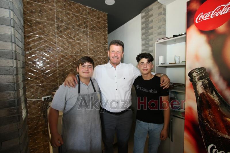 AK Parti'den Akyazı'da esnaf ve vatandaş ziyareti