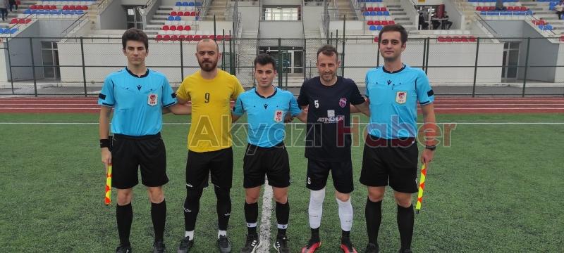 As Akyazıspor hazırlık maçında Düzce Derelerspor'u 6-1 mağlup etti