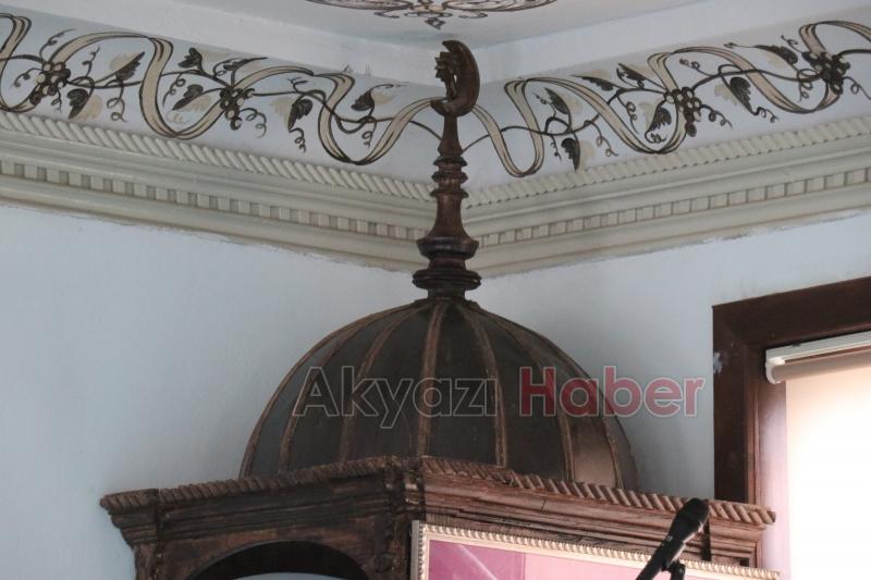 Orta Camii, 3 asra yaklaşan tarihiyle ayakta