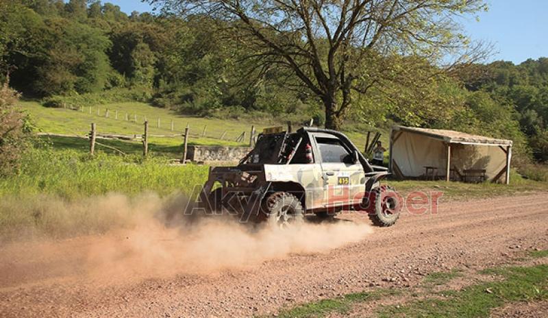 Şampiyonlar Sakarya’da tozu dumana kattı
