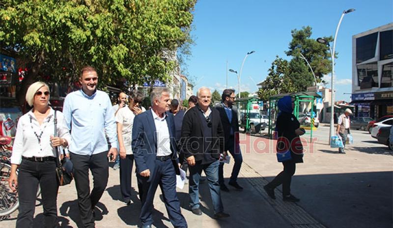 Zafer Partisi'nden Suriyelilerin gitmesi için imza kampanyası