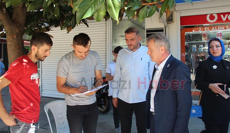 Zafer Partisi'nden Suriyelilerin gitmesi için imza kampanyası