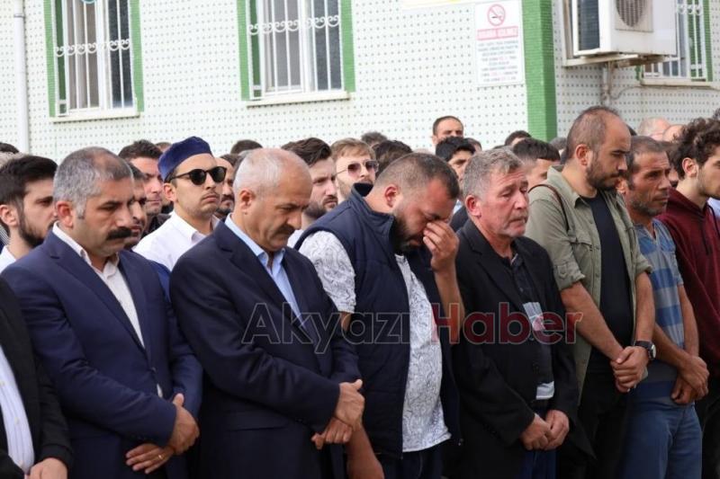 Feci kazada ölen iki kardeşe acı veda