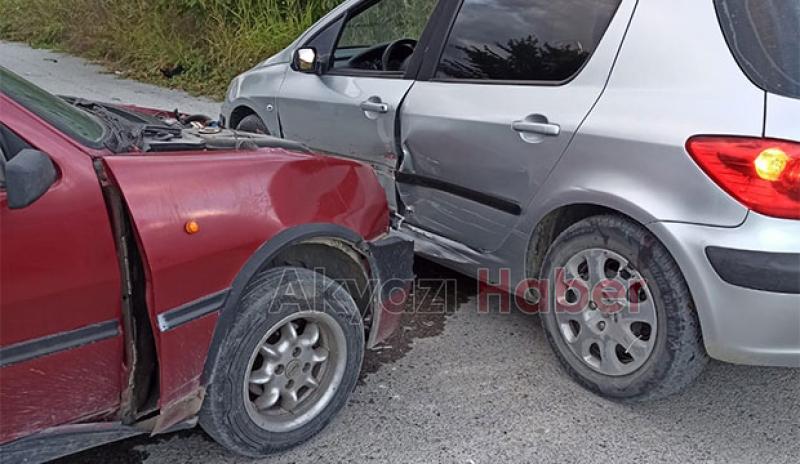 Kavşakta çarpıştılar