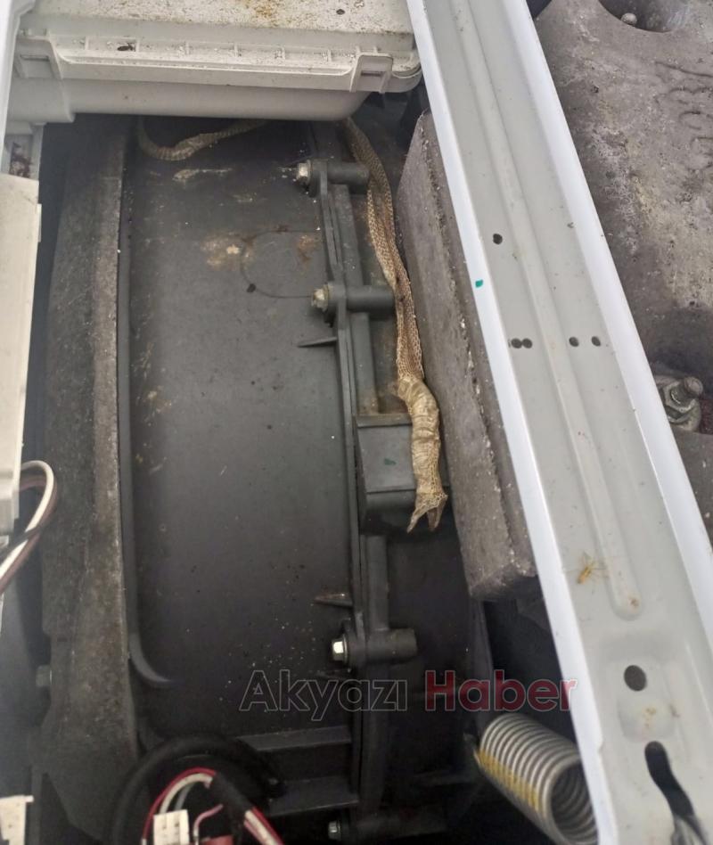  Çamaşır makinesinden çıkan şok etti