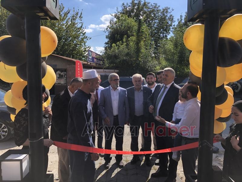 Tır Burger Akyazı'da Hizmete Başladı