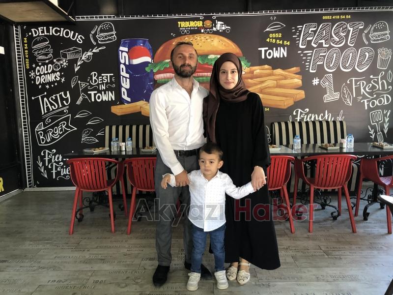 Tır Burger Akyazı'da Hizmete Başladı