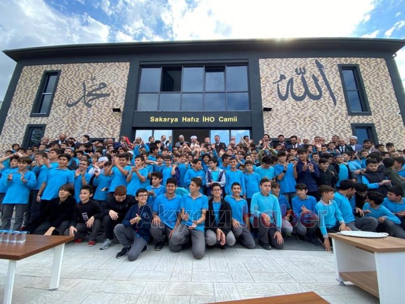 Hafızlık Proje Okulu ve Uygulama Camii açıldı
