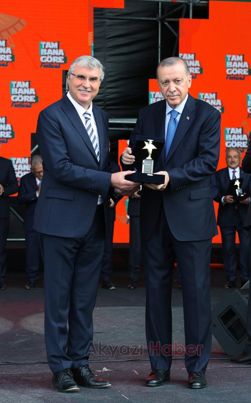 Büyükşehir’in gençlik projesine ödül