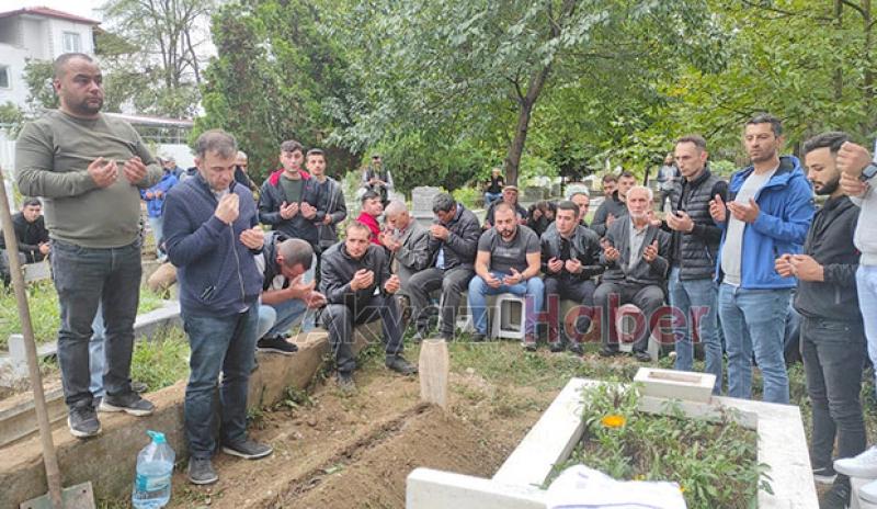 Cezmi Bayraktar defnedildi