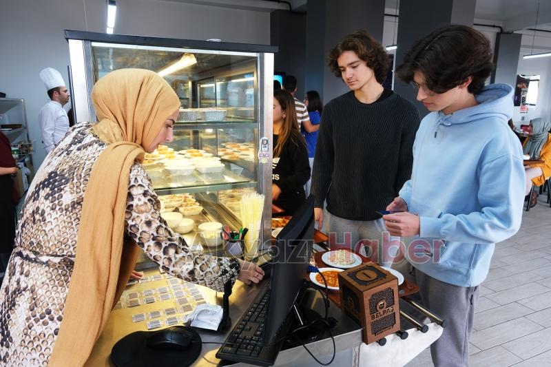  Büyükşehir'in restoranı öğrencilere ilaç gibi geldi