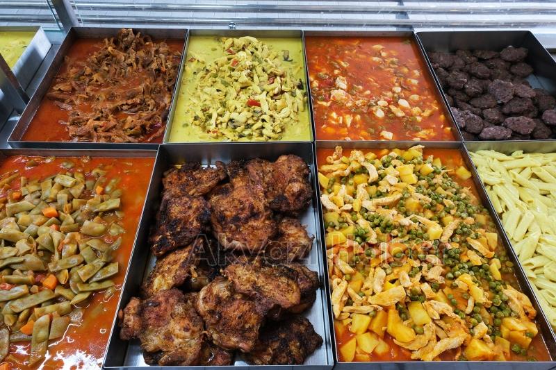  Büyükşehir'in restoranı öğrencilere ilaç gibi geldi