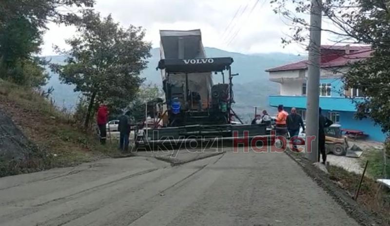 Boztepe'de beton yol çalışması