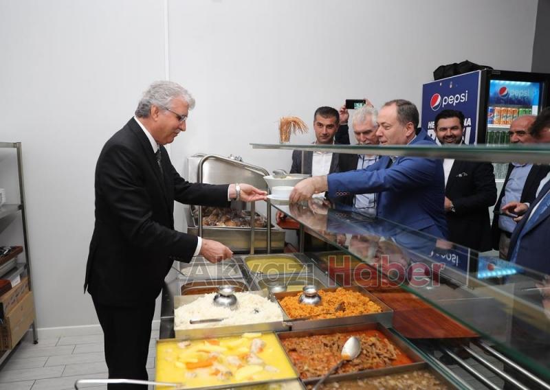 Kampüs Öğrenci Lokantası hizmete açıldı