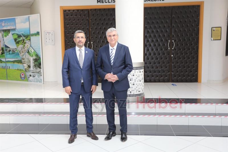 Ekrem Yüce'den SATSO Meclis Başkanı Ercan'a ziyaret