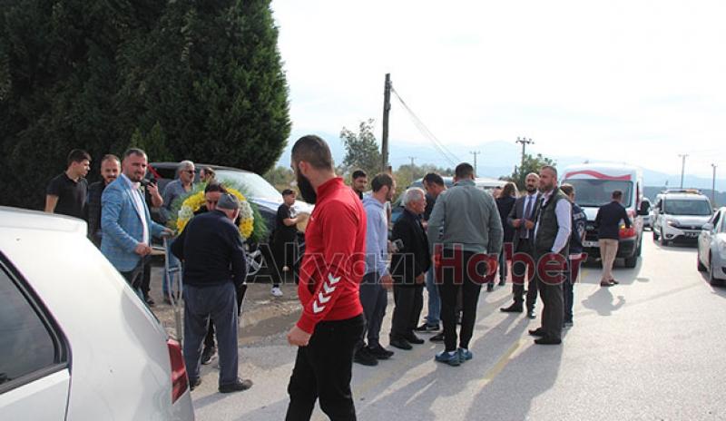 Abdulhamit Altun Akyazı 'da büyük bir coşku ile karşılanandı