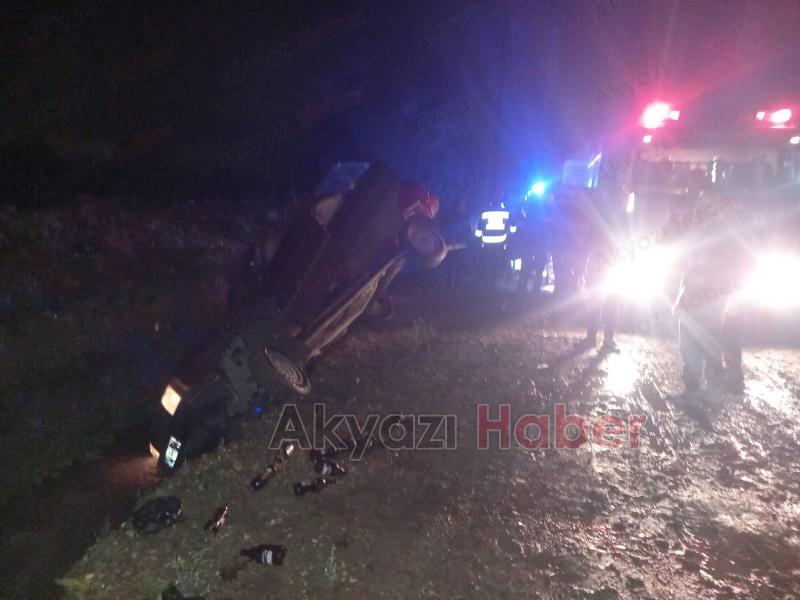 Akyazı'da kanala uçan araçta sürücü sıkıştı